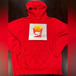 Nike Mens Red Brushed Back Waffle Fries Long Sleeve Pullover Hoodie Size M